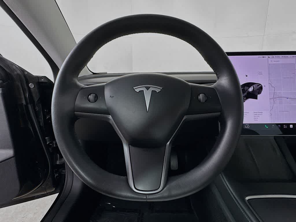 Thumbnail: 2021 Tesla Model 3 - 15