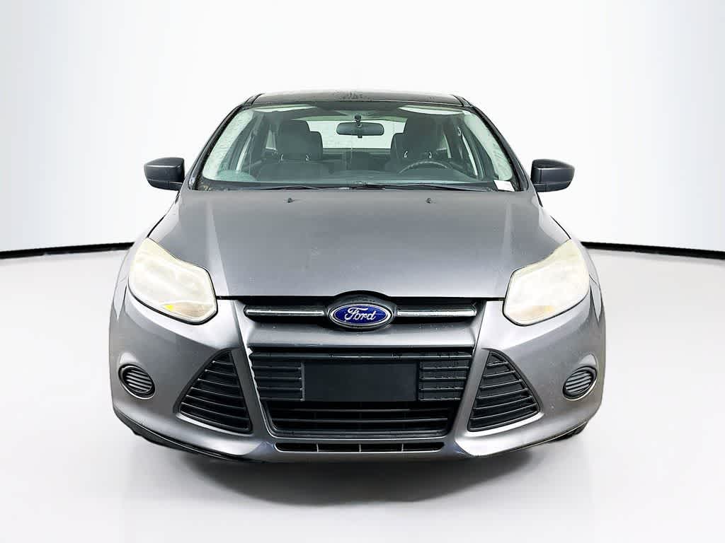 Thumbnail: 2013 Ford Focus - 6