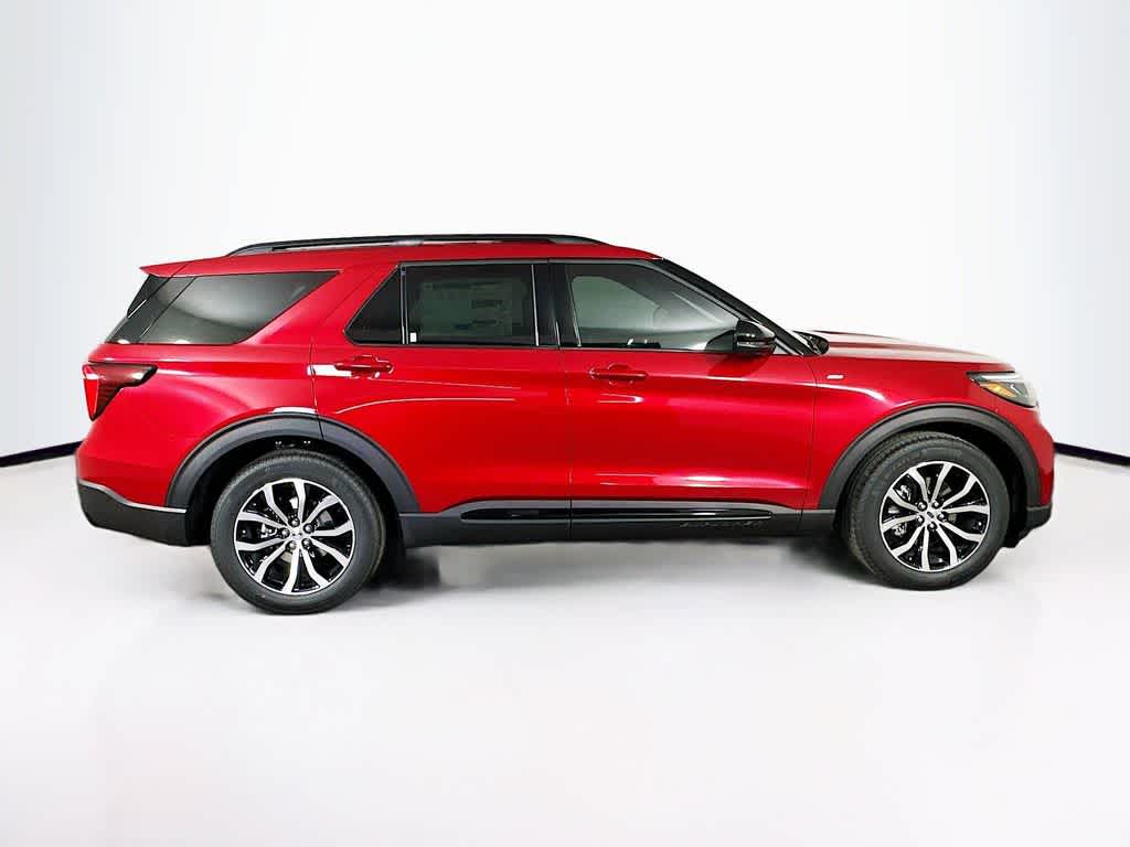 Thumbnail: 2026 Ford Explorer - 25