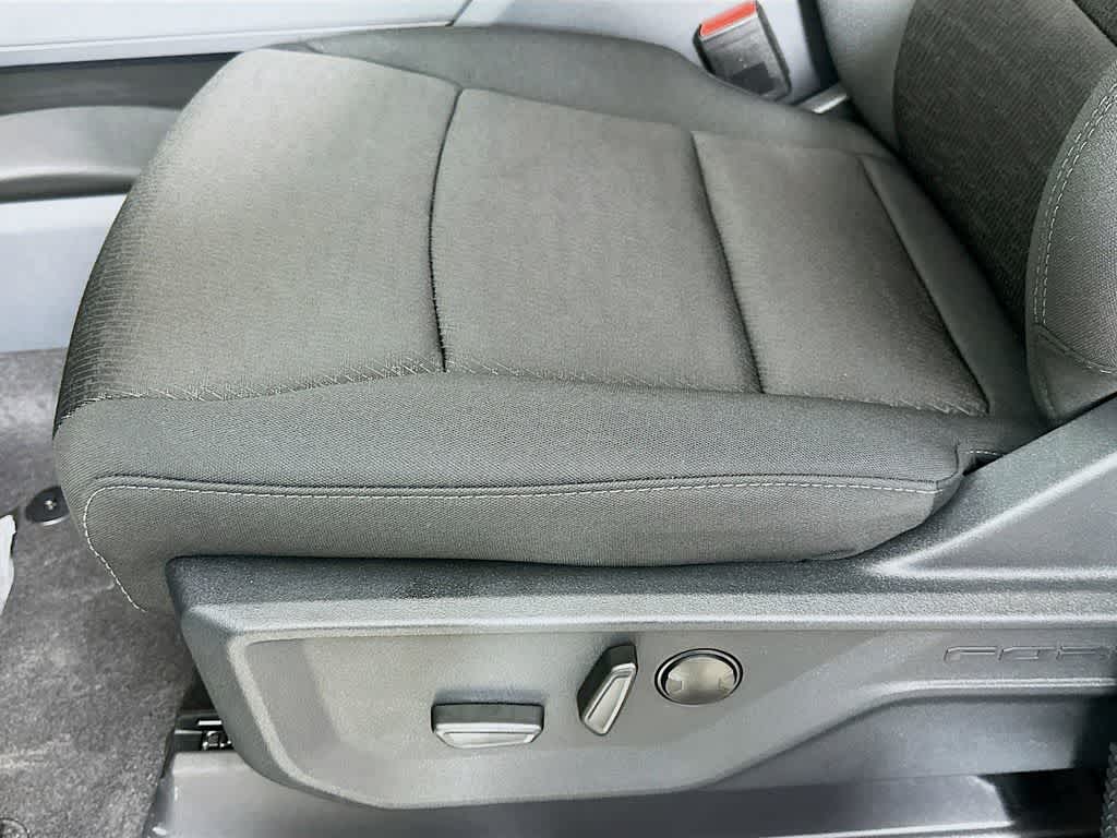 Thumbnail: 2025 Ford F-150 - 31