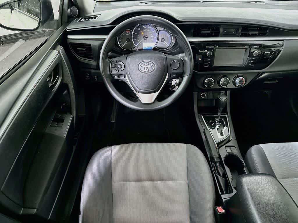 Thumbnail: 2016 Toyota Corolla - 10