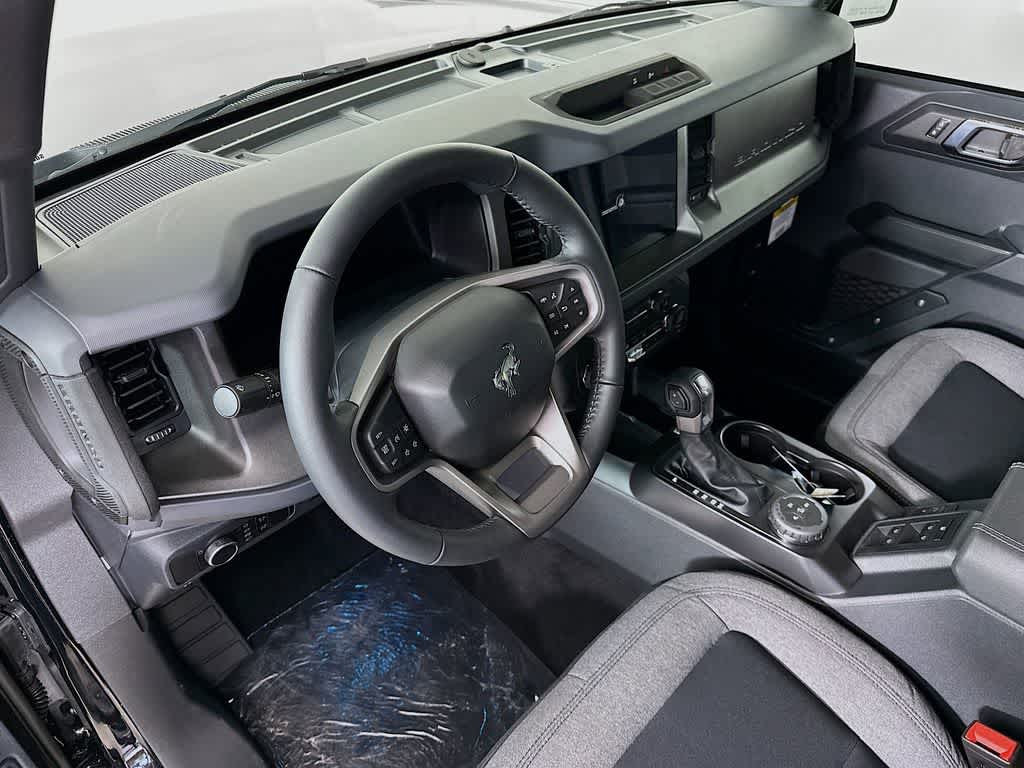 Thumbnail: 2025 Ford Bronco - 2