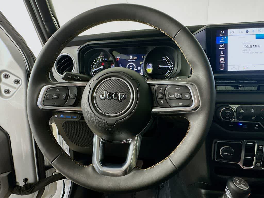 Thumbnail: 2024 Jeep Wrangler - 15