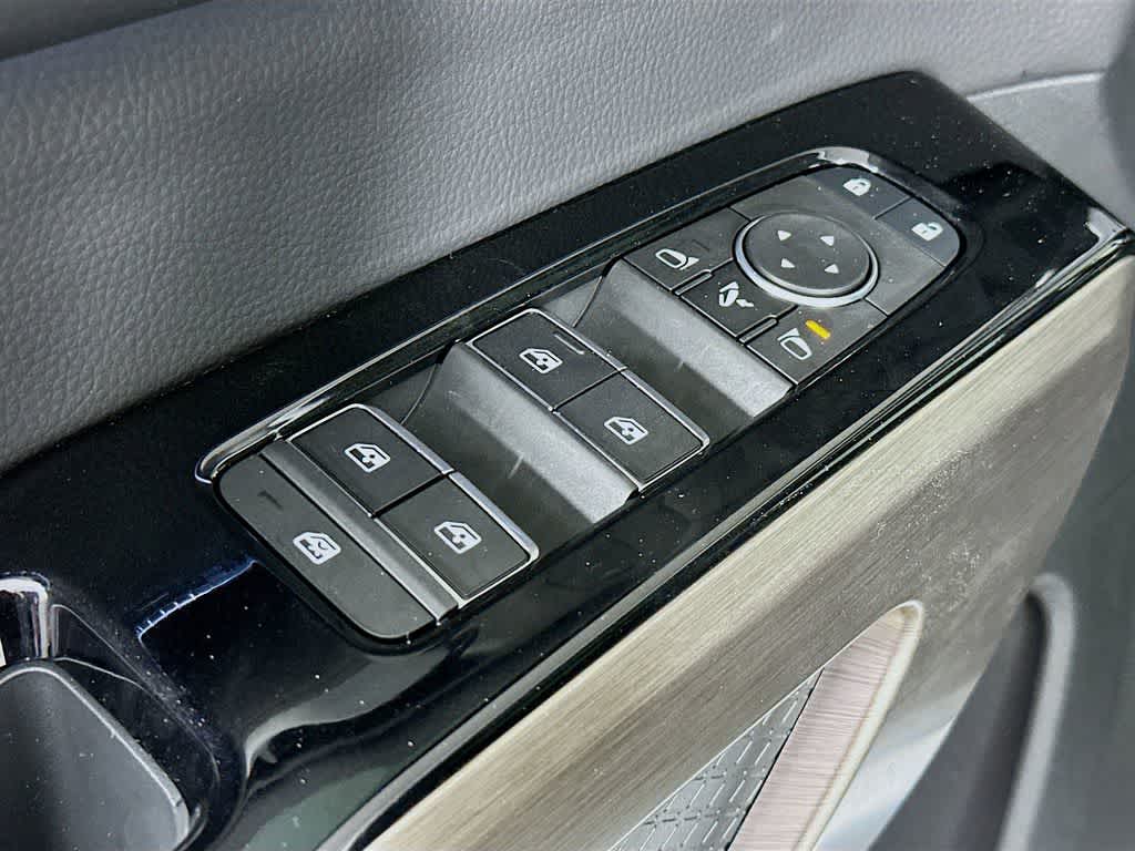 Thumbnail: 2025 Nissan Pathfinder - 29