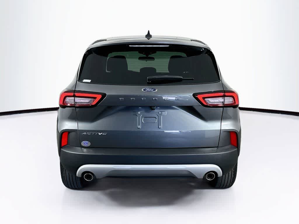 Thumbnail: 2023 Ford Escape - 5