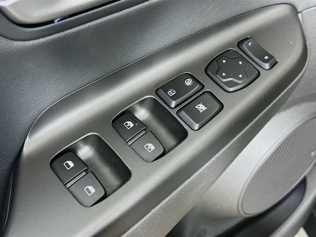Thumbnail: 2021 Hyundai Kona - 28