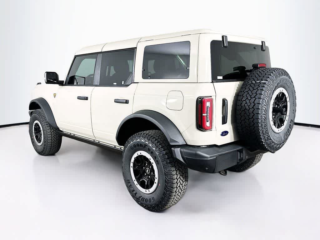 Thumbnail: 2025 Ford Bronco - 4