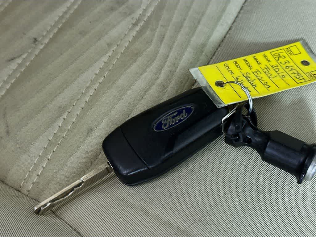 Thumbnail: 2016 Ford Fusion - 22