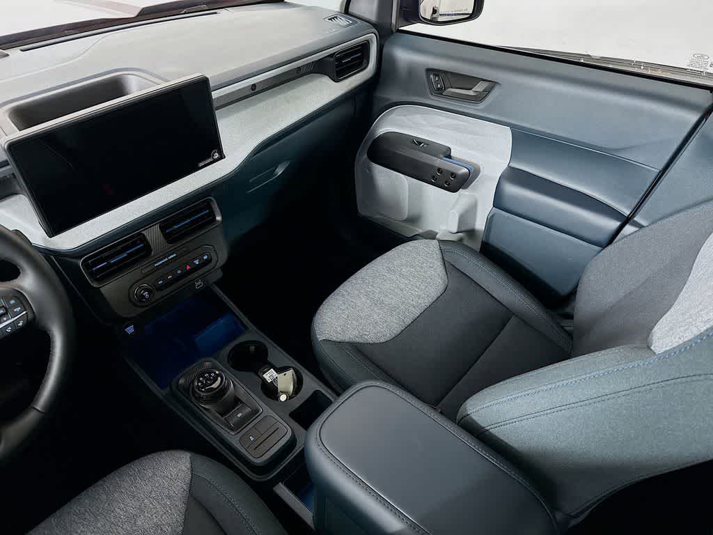 Thumbnail: 2026 Ford Maverick - 11