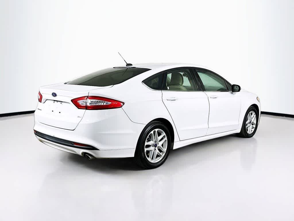 Thumbnail: 2016 Ford Fusion - 25