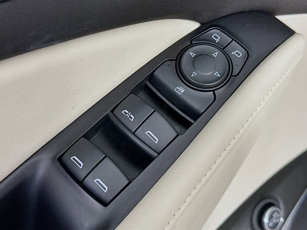 Thumbnail: 2022 Buick Enclave - 28