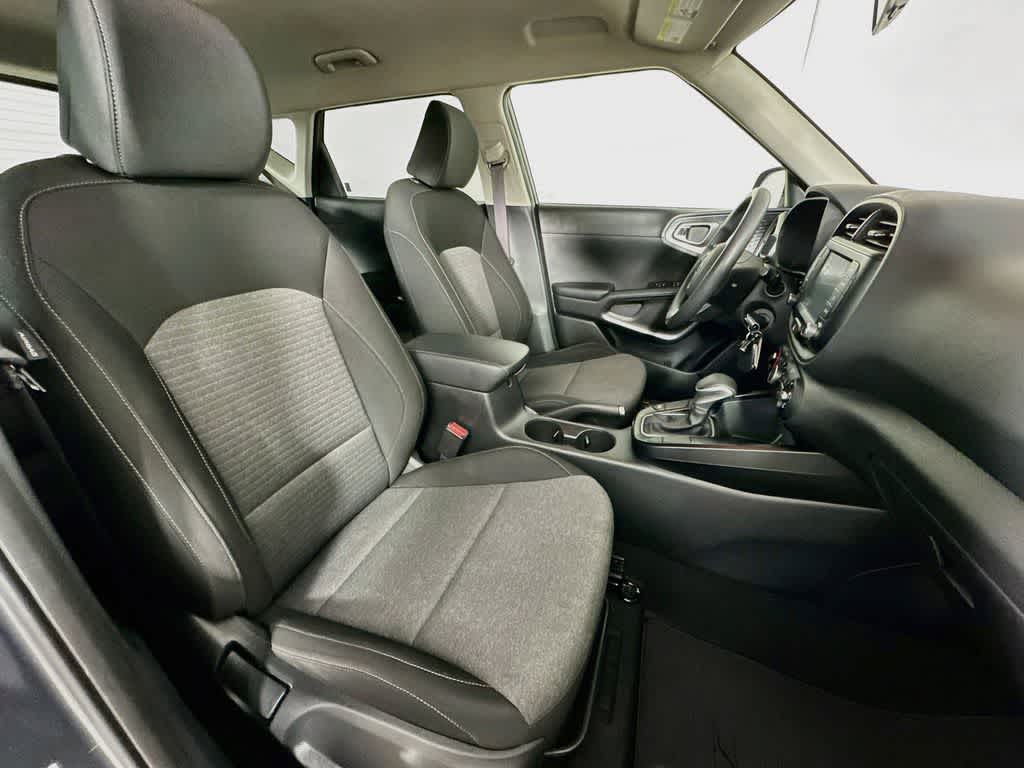 Thumbnail: 2020 Kia Soul - 14