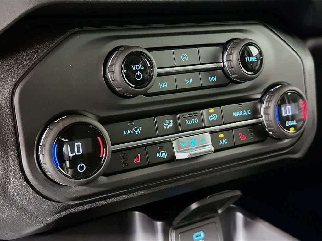 Thumbnail: 2025 Ford Bronco - 18