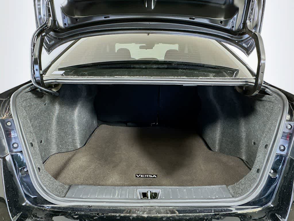 Thumbnail: 2023 Nissan Versa - 20