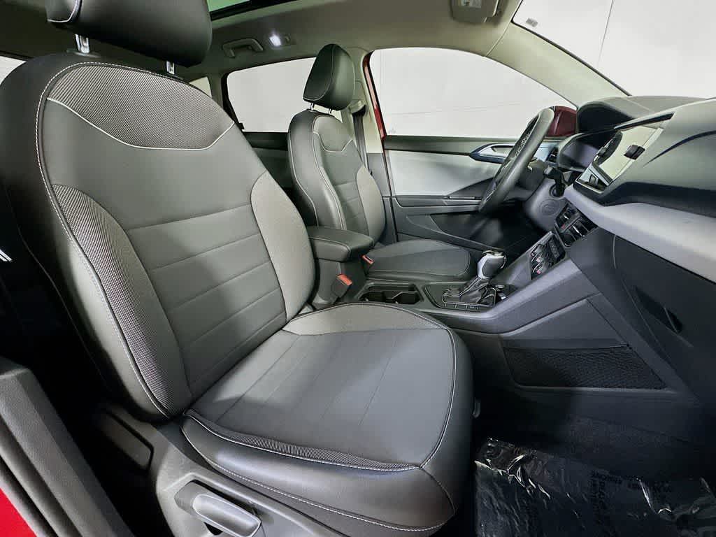 Thumbnail: 2023 Volkswagen Taos - 15