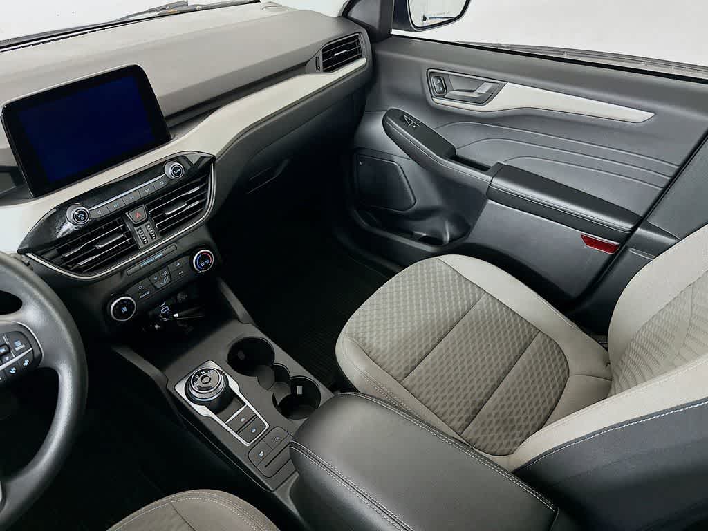 Thumbnail: 2022 Ford Escape - 11