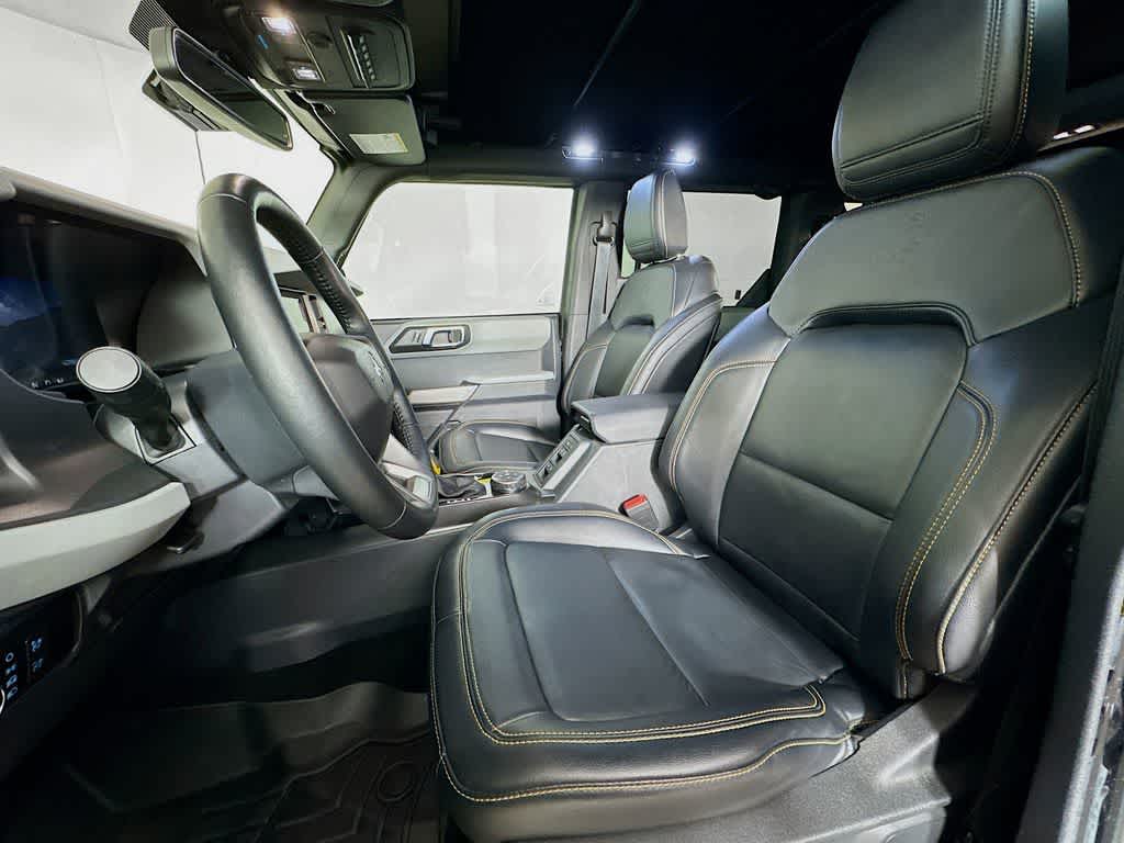 Thumbnail: 2022 Ford Bronco - 12