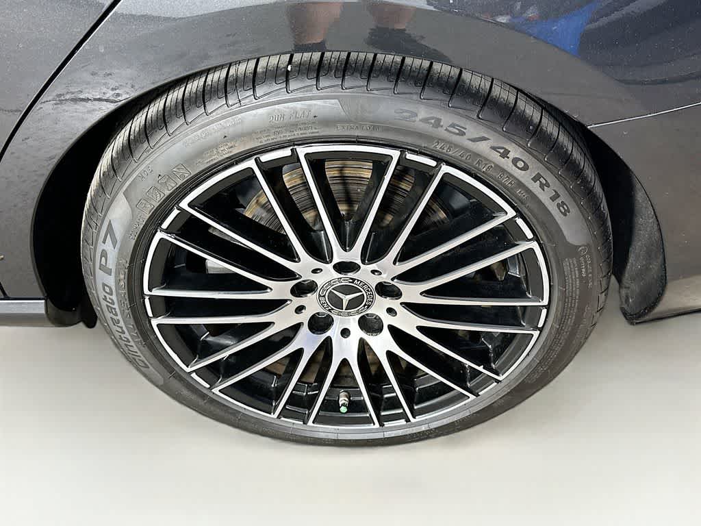 Thumbnail: 2022 Mercedes-Benz C-Class - 8