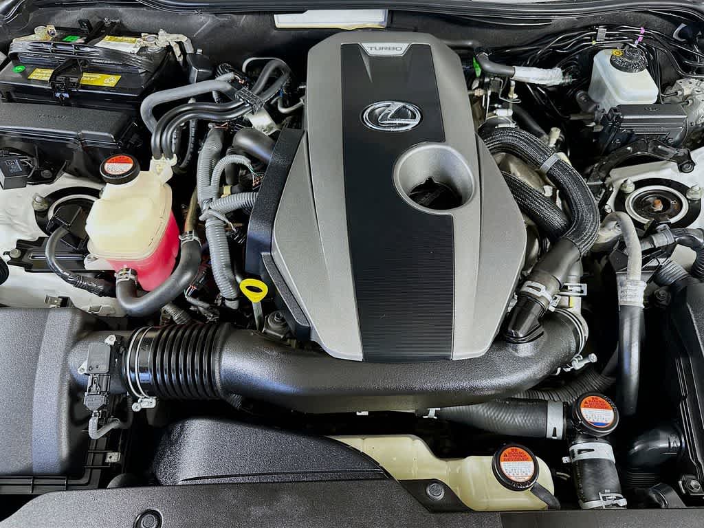 2016 Lexus IS 200t 9
