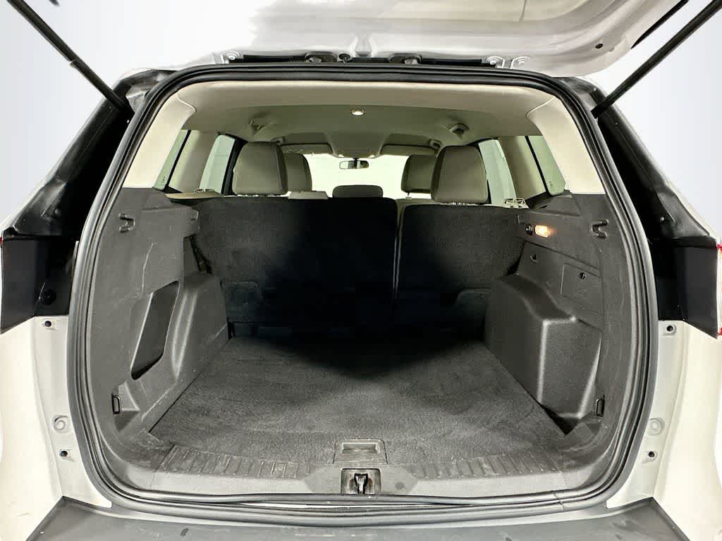 Thumbnail: 2015 Ford Escape - 21