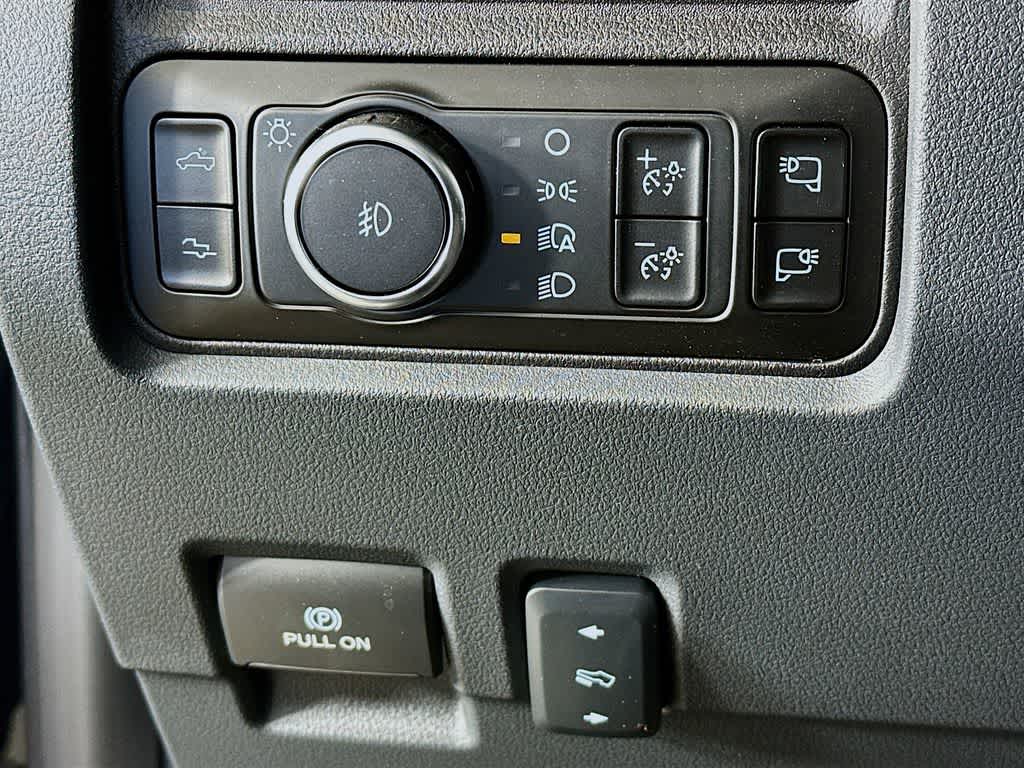 Thumbnail: 2026 Ford F-350 - 27