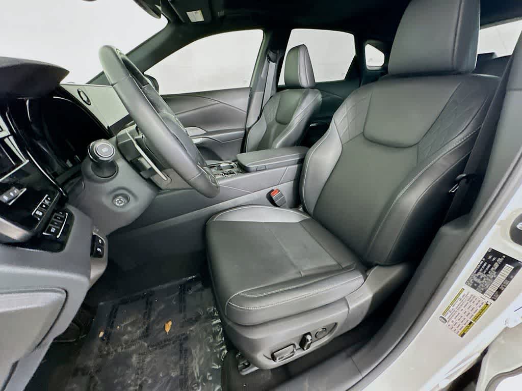 Thumbnail: 2024 Lexus RX - 12