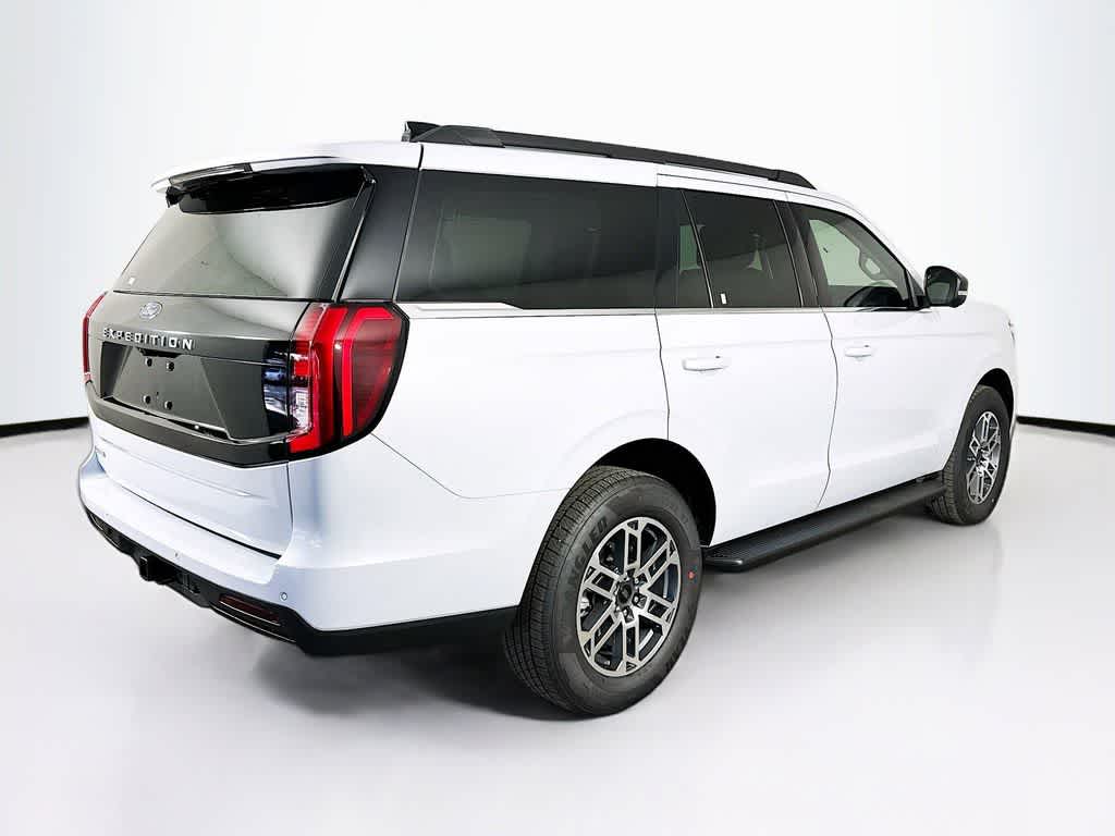 Thumbnail: 2026 Ford Expedition - 24