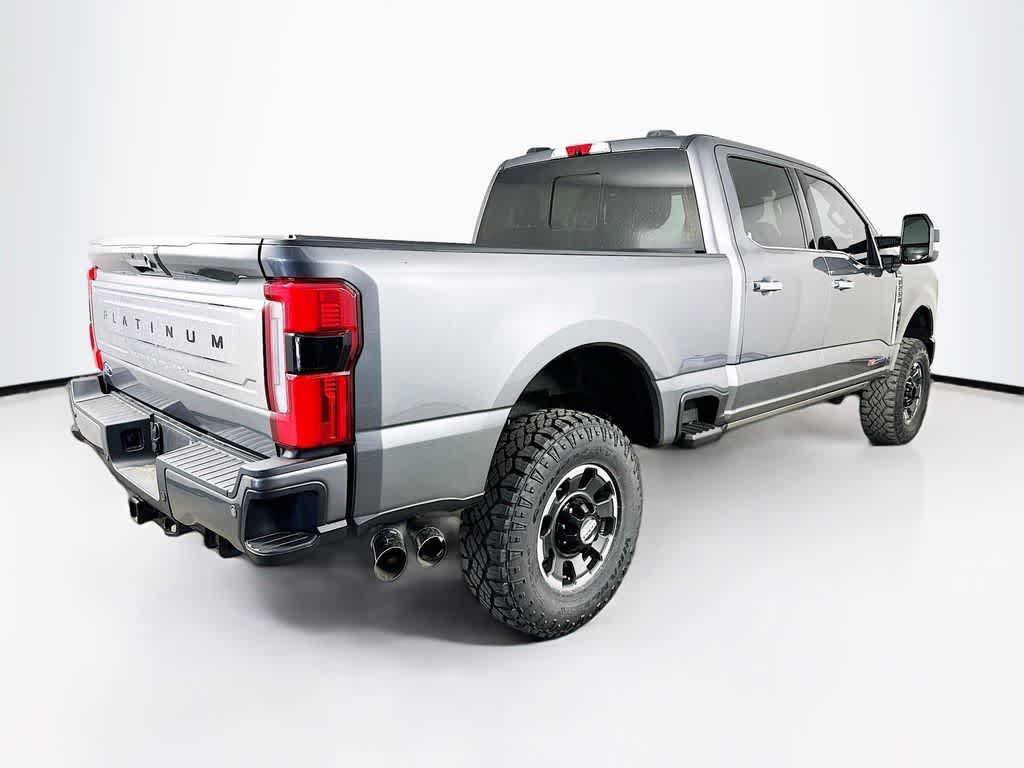 Thumbnail: 2024 Ford Econoline - 25