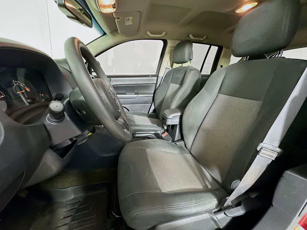 Thumbnail: 2016 Jeep Compass - 11