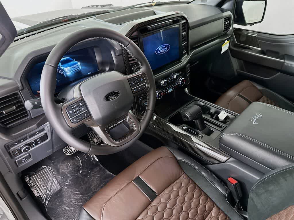 2024 Ford F-150 XLT 2