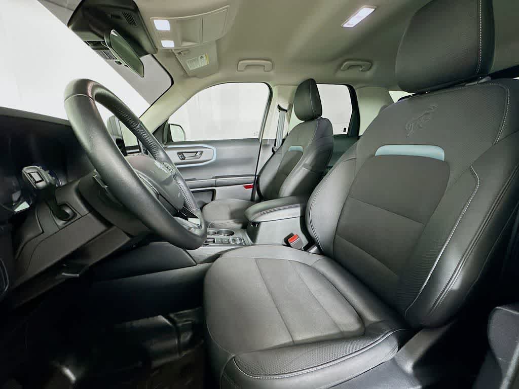 Thumbnail: 2022 Ford Bronco Sport - 12