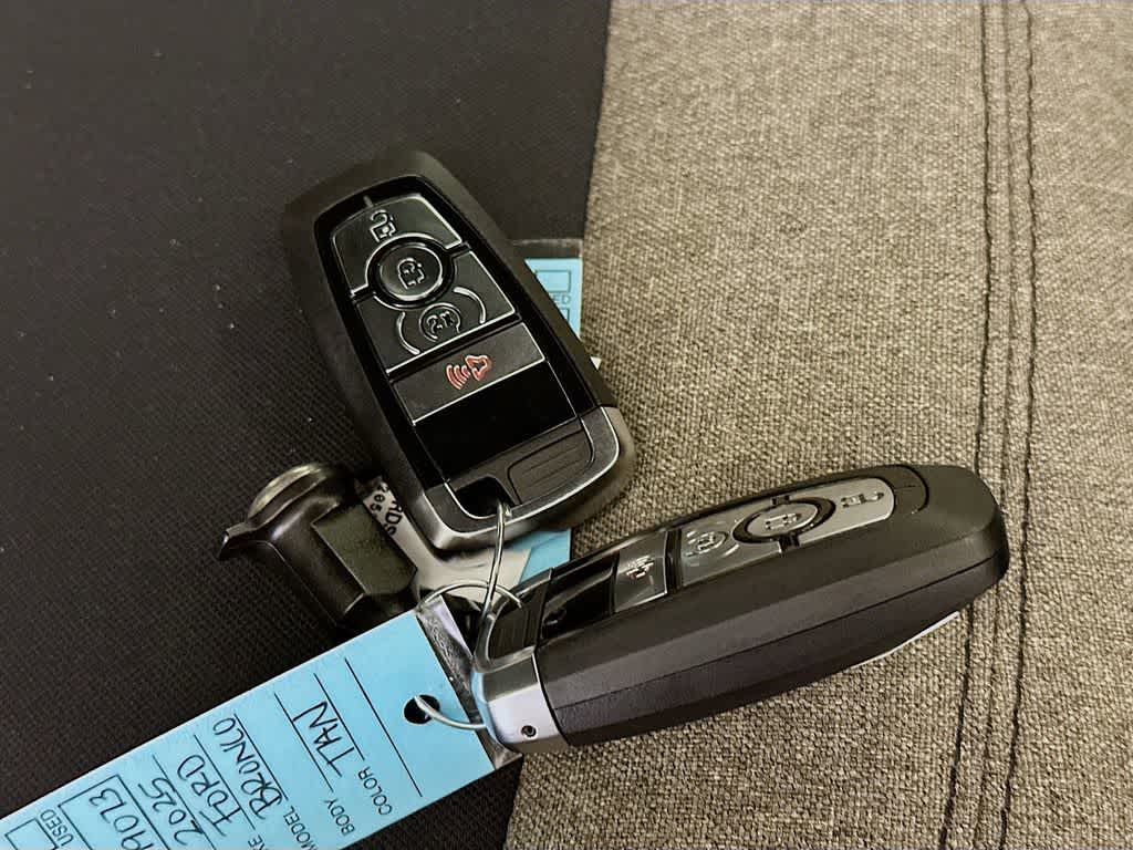 Thumbnail: 2025 Ford Bronco - 22