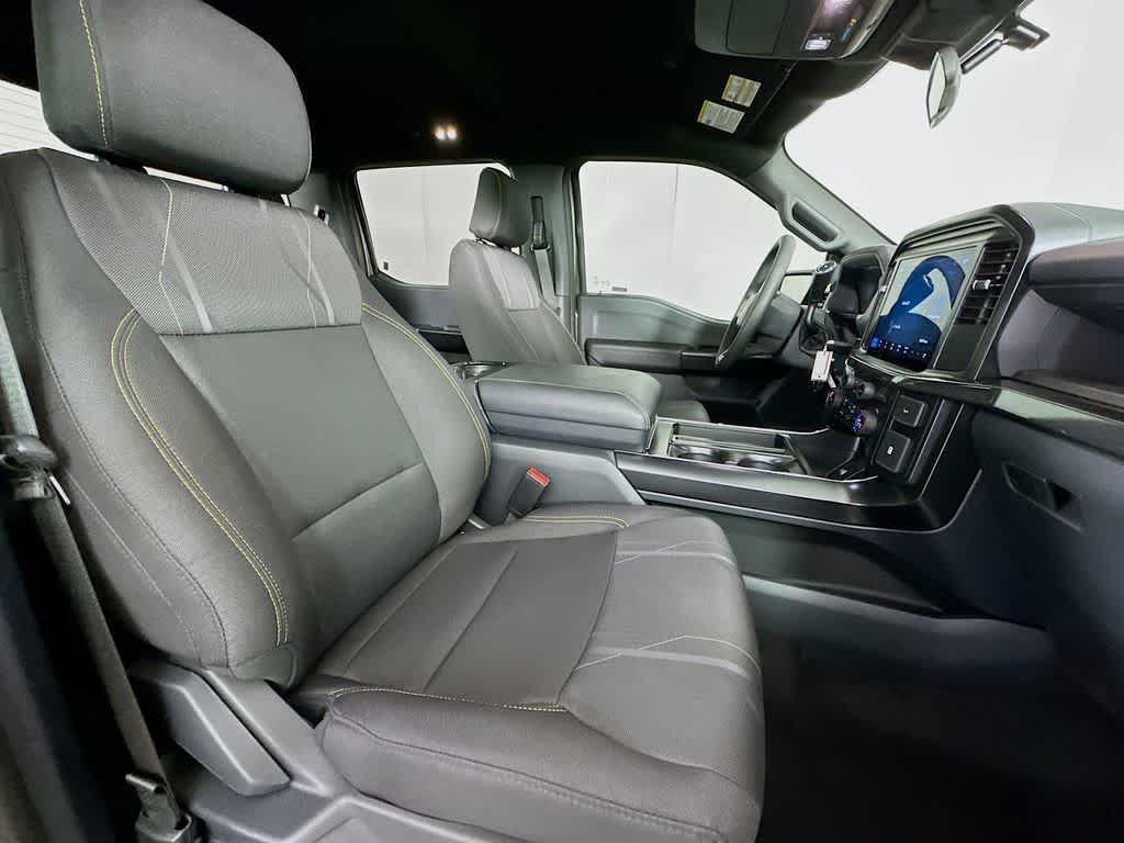 Thumbnail: 2025 Ford F-150 - 15