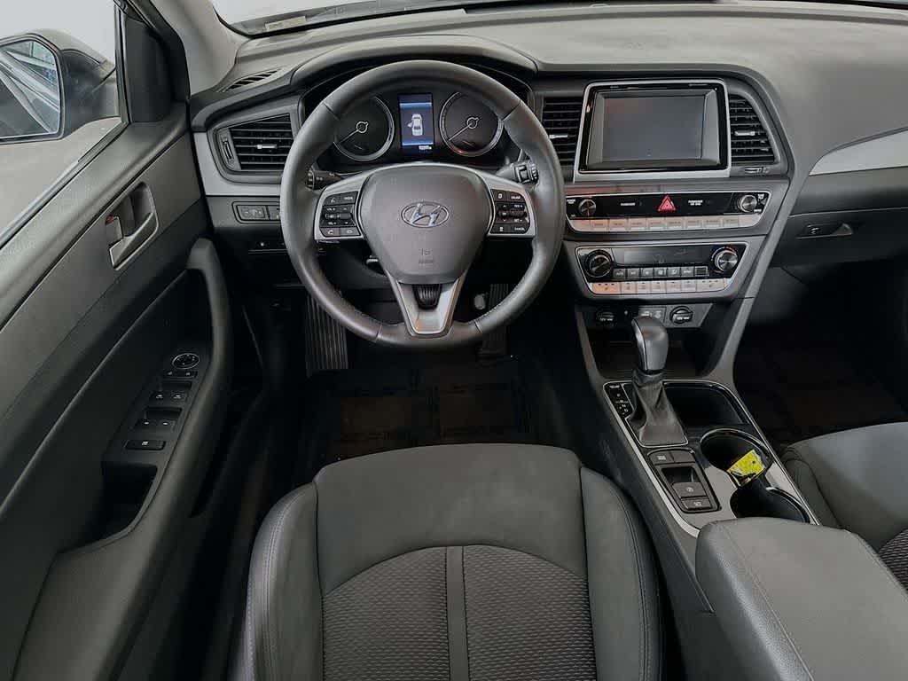Thumbnail: 2019 Hyundai Sonata - 9