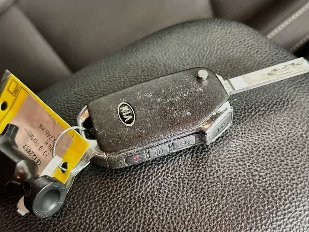 Thumbnail: 2019 Kia Forte - 21