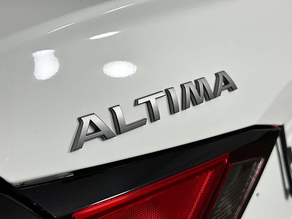 Thumbnail: 2024 Nissan Altima - 7