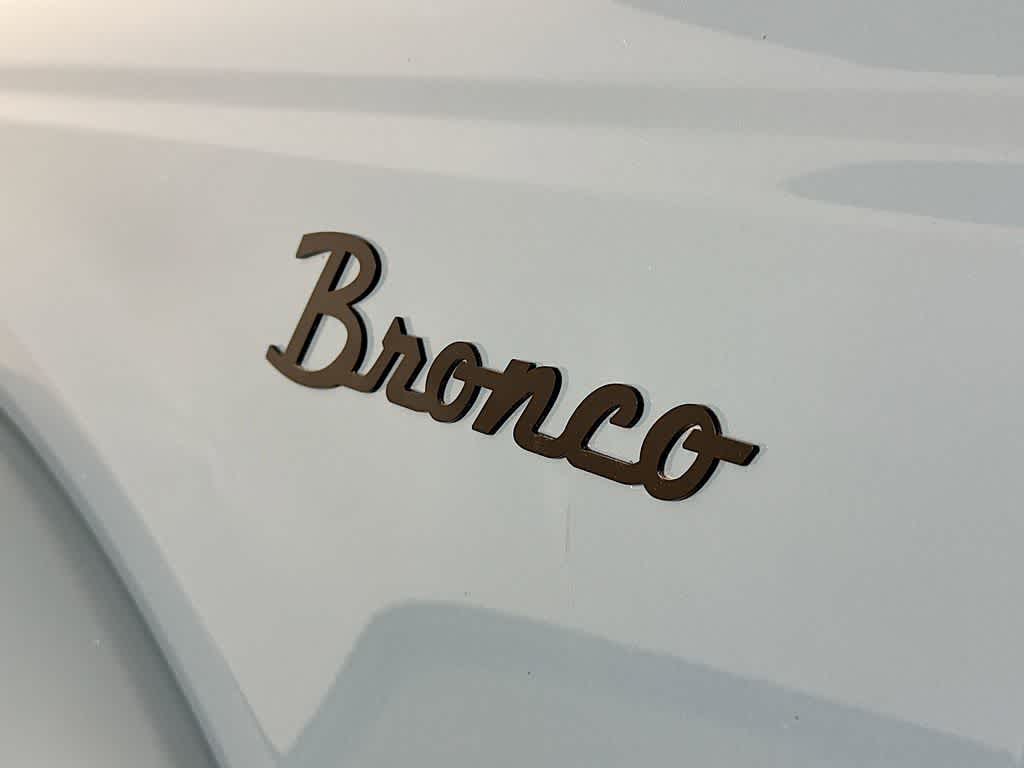 Thumbnail: 2023 Ford Bronco - 7