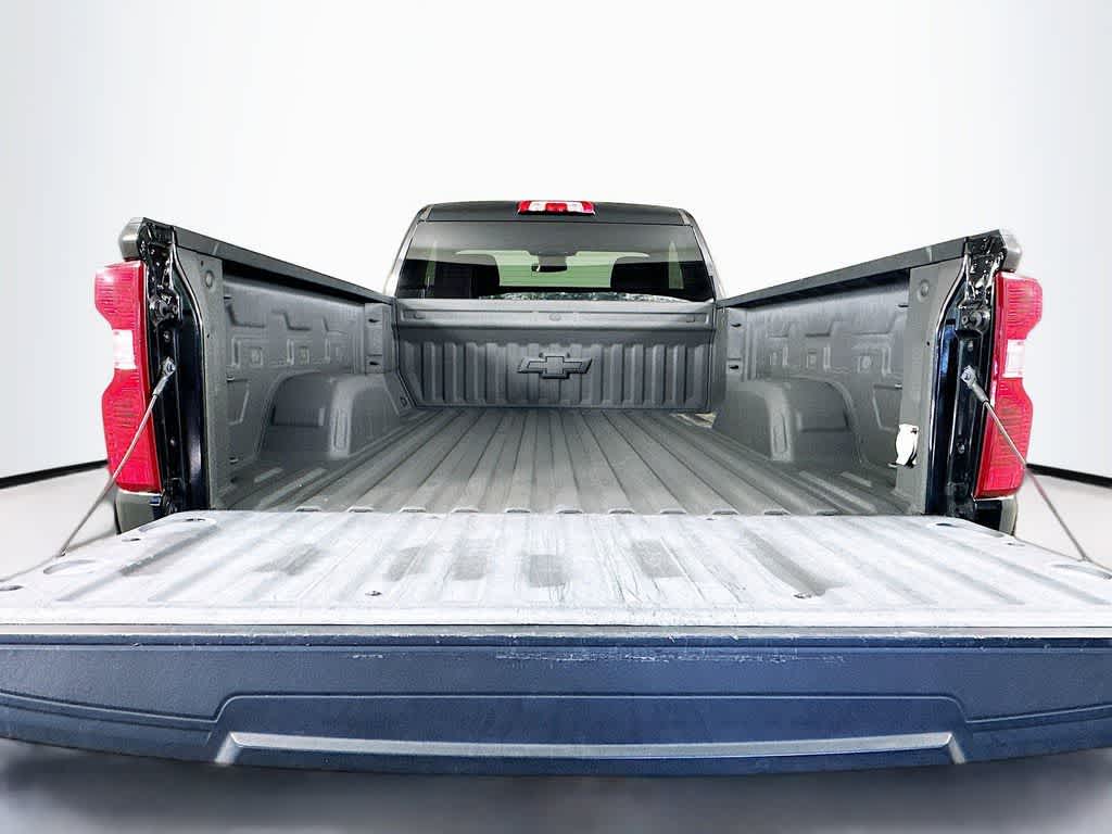 Thumbnail: 2022 Chevrolet Silverado 1500 - 19