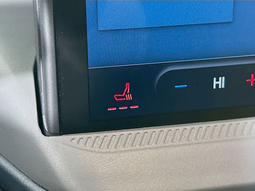 Thumbnail: 2025 Ford Maverick - 31