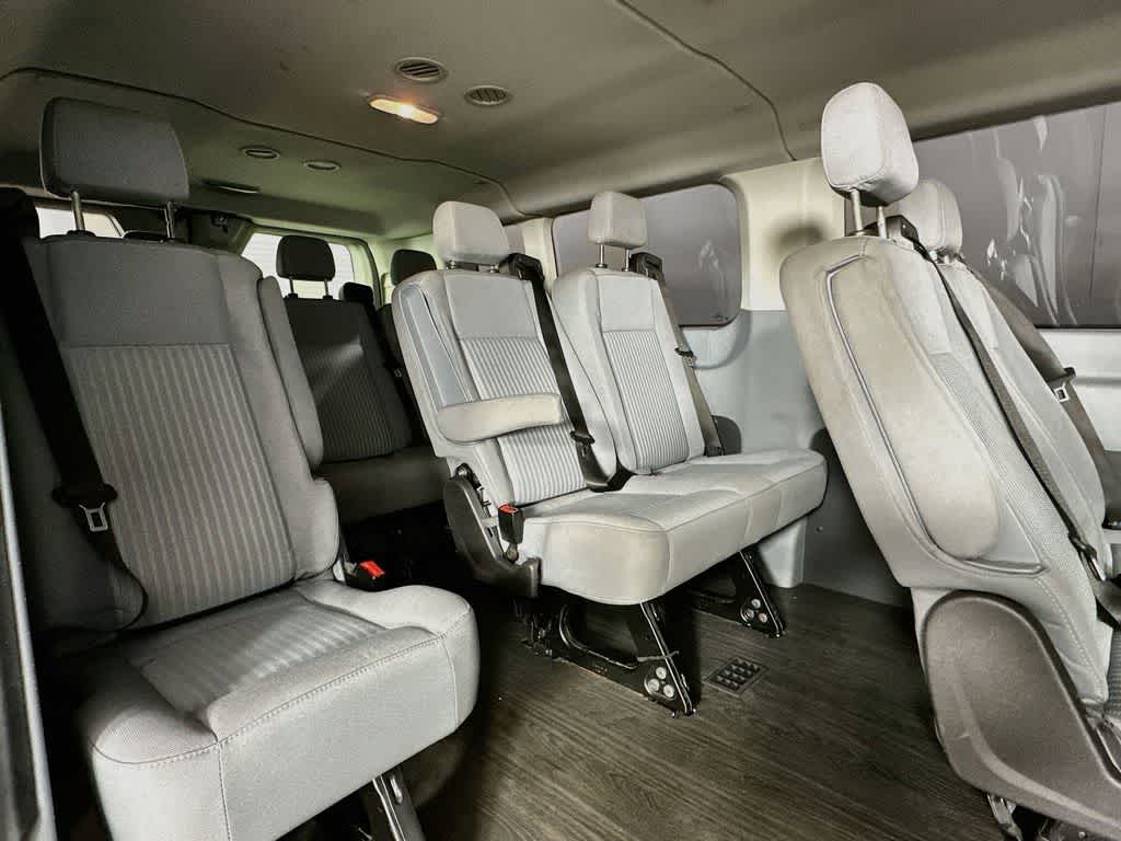 Thumbnail: 2017 Ford Transit Series - 30
