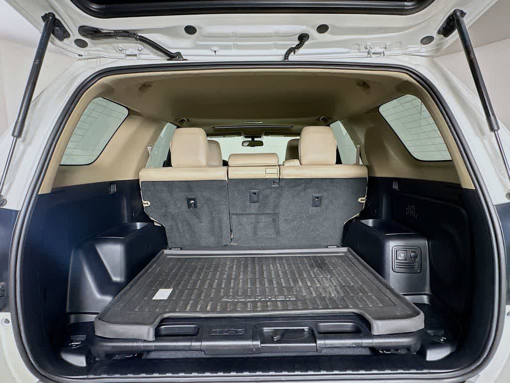 Thumbnail: 2017 Toyota 4Runner - 20