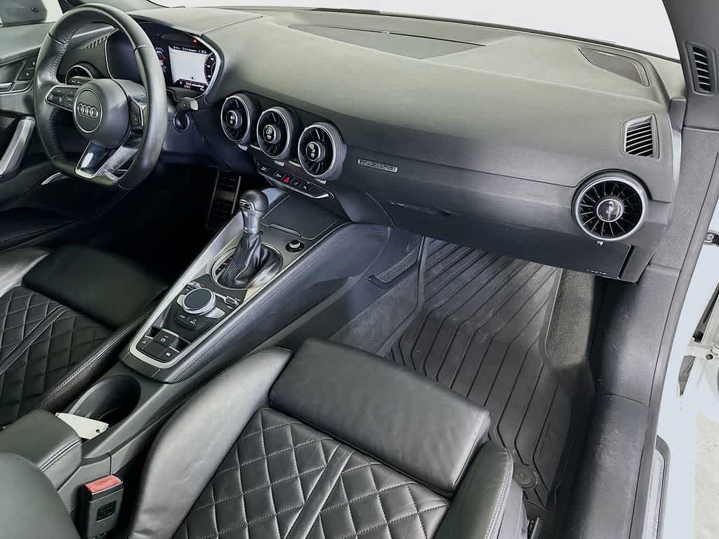Thumbnail: 2017 Audi TT - 29