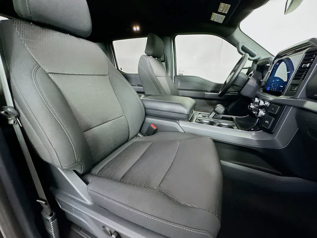 Thumbnail: 2025 Ford F-150 - 15