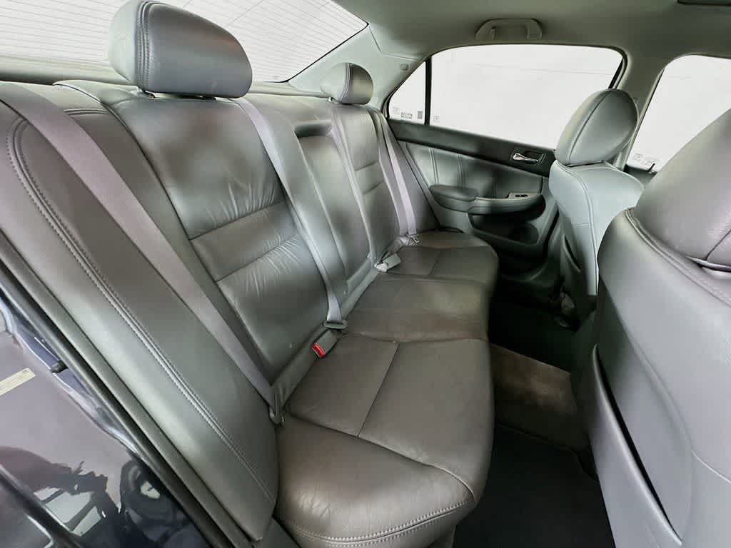 Thumbnail: 2005 Honda Accord - 30