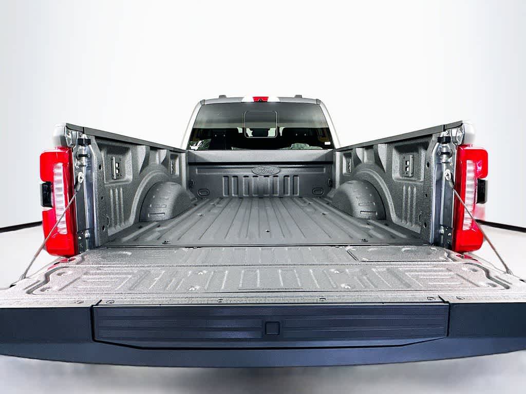 Thumbnail: 2026 Ford F-250 - 21
