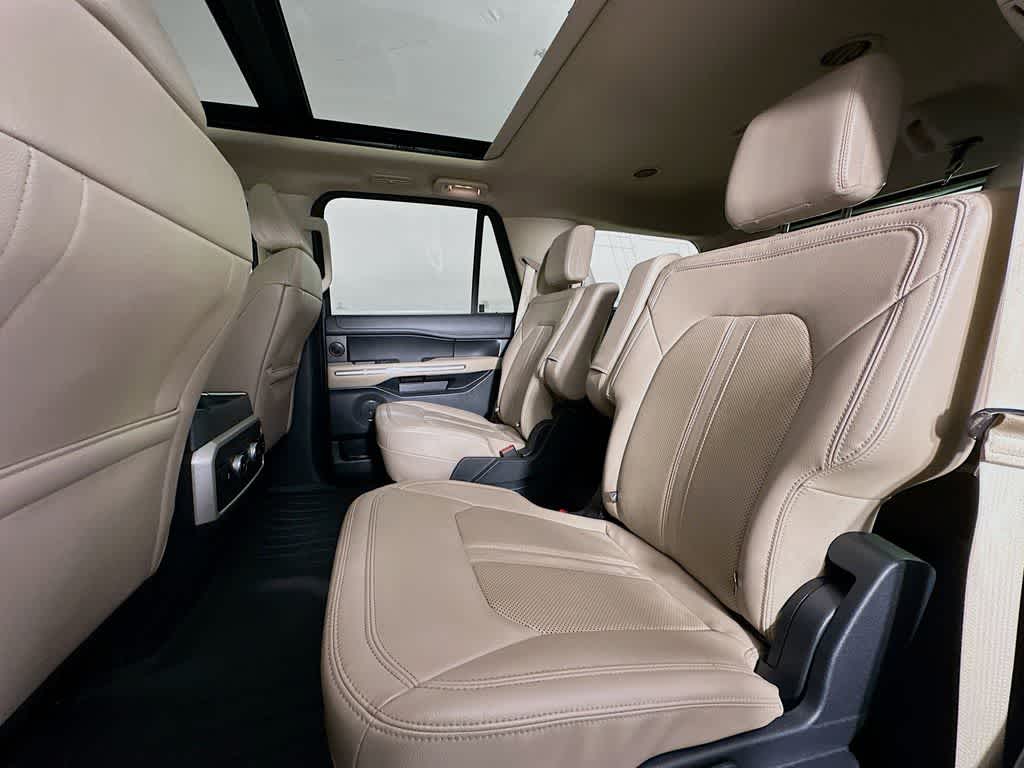 Thumbnail: 2023 Ford Expedition - 14