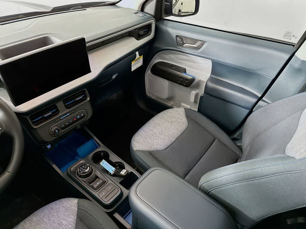 Thumbnail: 2025 Ford Maverick - 11