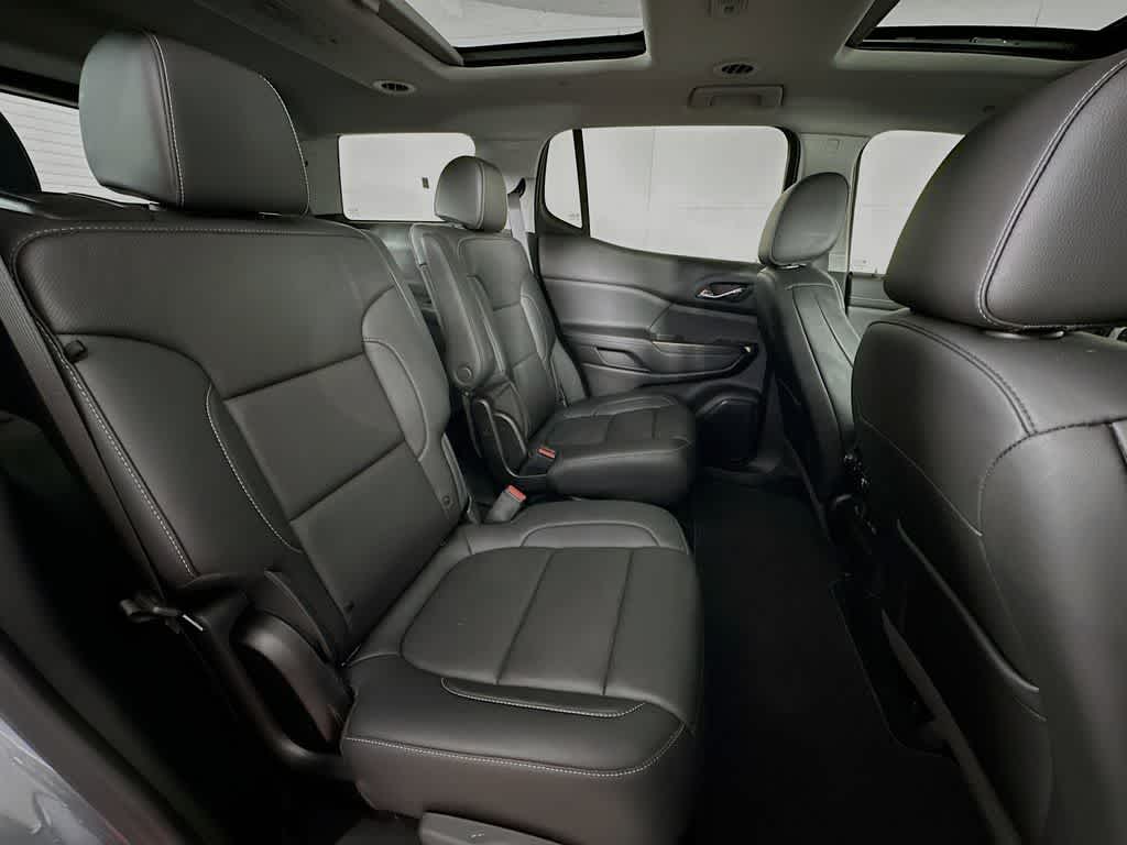 Thumbnail: 2021 GMC Acadia - 33