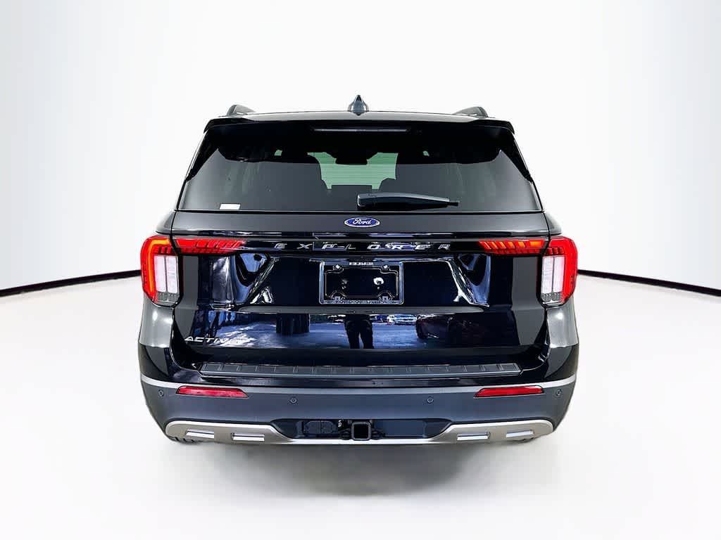 Thumbnail: 2026 Ford Explorer - 5