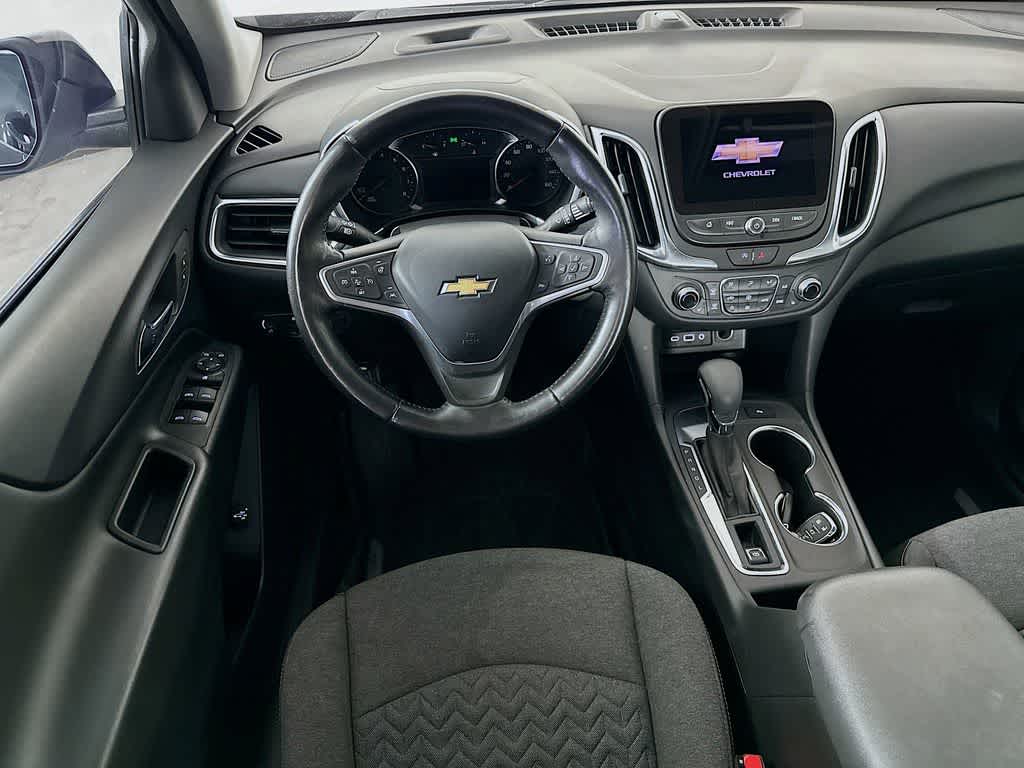 Thumbnail: 2022 Chevrolet Equinox - 10